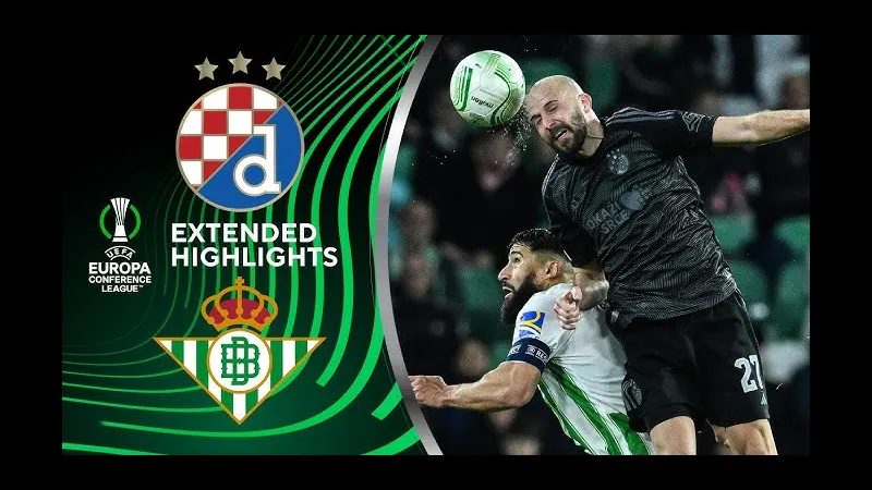 Cầu thủ Dinamo Zagreb tạt bóng vào vòng cấm Real Betis trong trận đấu quyết liệt Cầu thủ Dinamo Zagreb tạt bóng vào vòng cấm Real Betis trong trận đấu quyết liệt